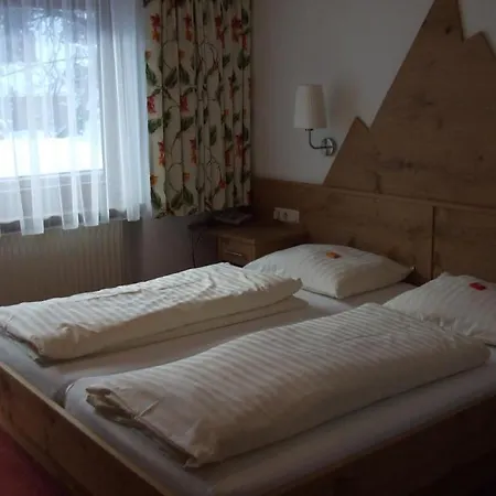 Jagdhof Pure Mountain Apartment *