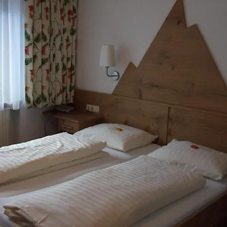 Apartment Jagdhof Pure Mountain Tux