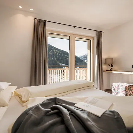 Jagdhof Pure Mountain Apartment *