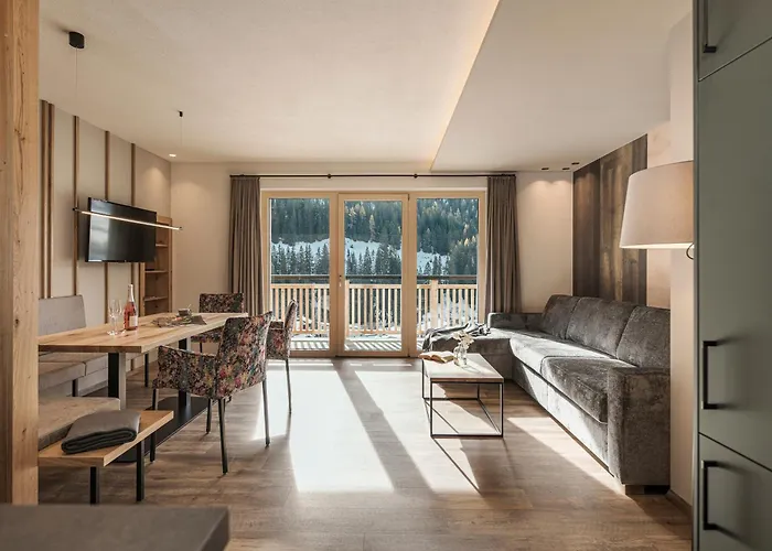 Jagdhof Pure Mountain Tux